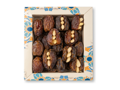 Madina Palestinian Medjool باللوز